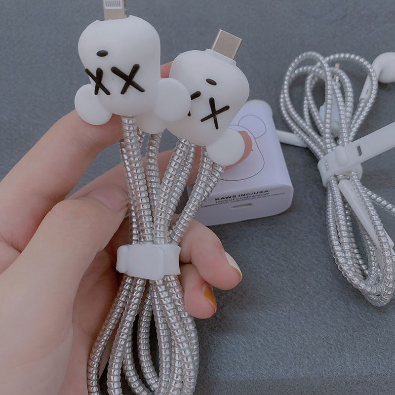 Applicable to Apple 11 pro domestic mobile phone data line protection set 12 fast charger 13 sticker 11max line