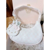 Розовая подвеска, подарочная коробка