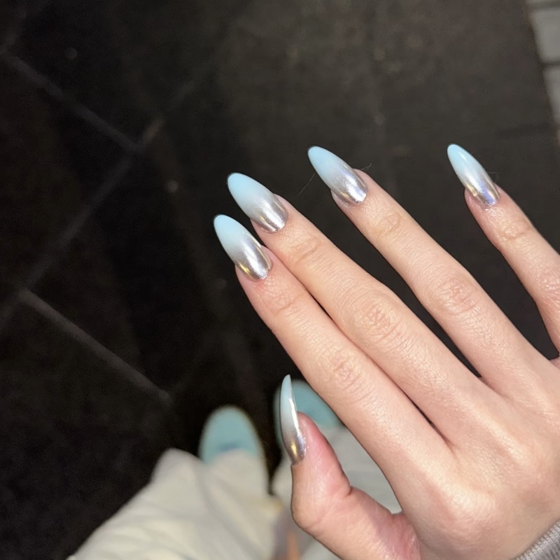 French High-End Gradient Magic Mirror Silver Wearable Manicure Elegant Blue Gradient Fake Nail Patch Long-Lasting Finished Product
