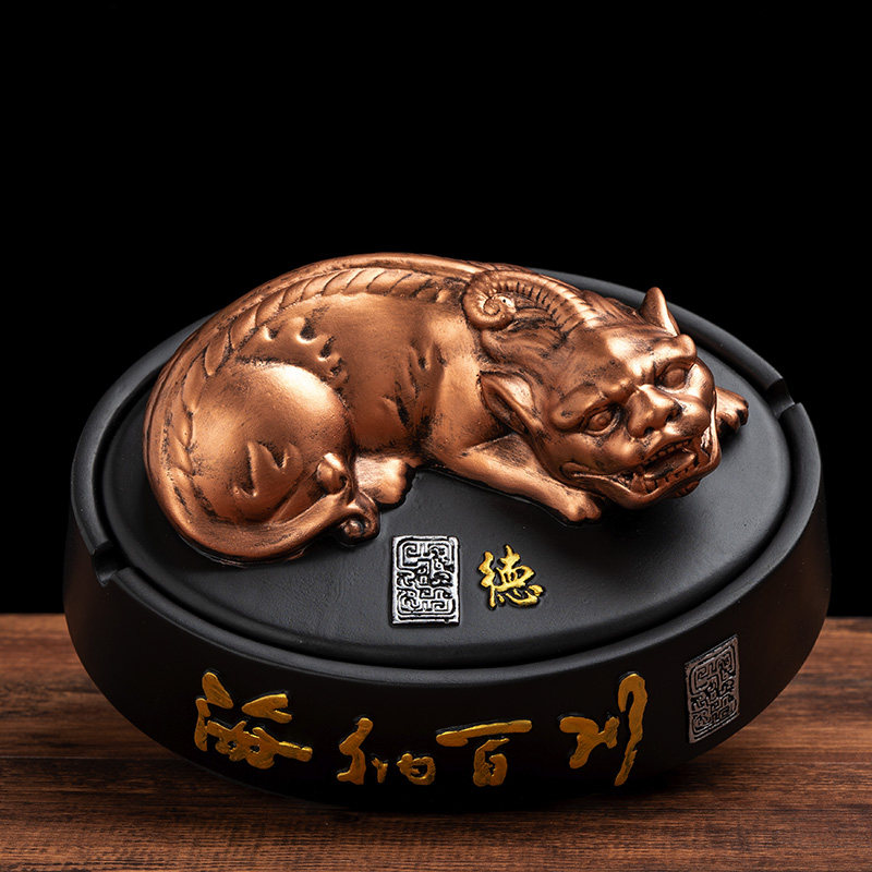 The Hospitality leopard Creativity Individuality Trend Anti Fly Ash with lid Home Living room New Chinese office Large Number of Cigarette Ash