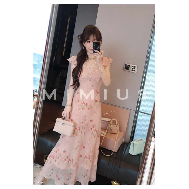 Yoululu Bias-Cut Strawberry Print Short-Sleeve V-Neck Waist-Cinching Dress for Women, Summer Slim-Fit Thin Floral Long Dress Yoululu Bias-Cut Strawberry Print Short-Sleeve V-Neck Waist-Cinching Dress for Women, Summer Slim-Fit Thin Floral Long Dress