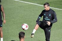 Sponsorship 2017-18 Real Madrid TRAINING HIGH COLLAR THUMB BUCKLE TRAINING LONG SLEEVE BQ7944 DS 