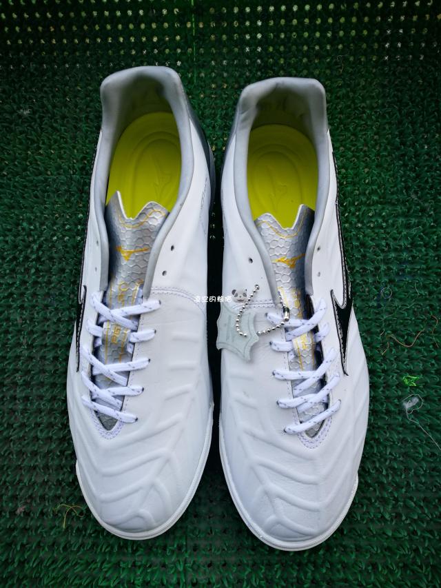 599元,现货 Mizuno Rebula V2 AS ,袋鼠皮碎钉。