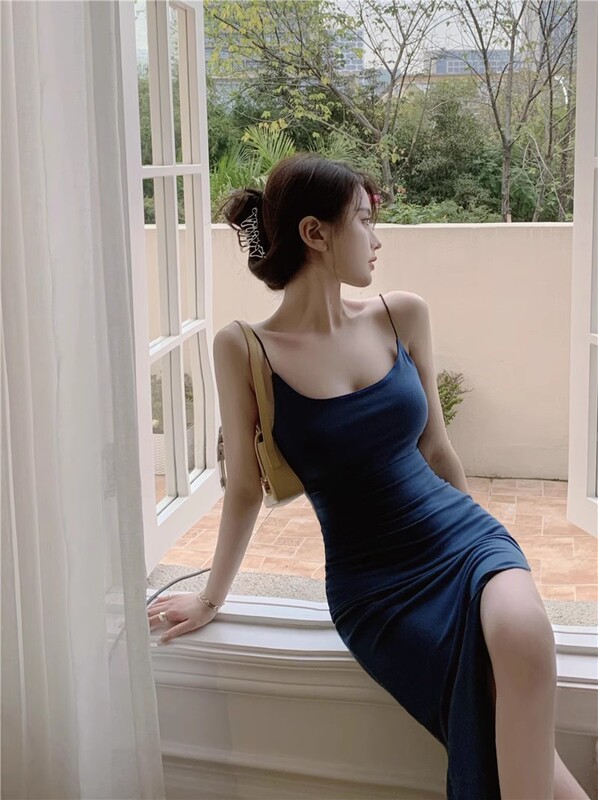 Spring and Summer New European and American Style Versatile Slim-Fit Dress, Sexy Backless Slit Mid-Length Bodycon Spaghetti Strap Long Dress for Women
