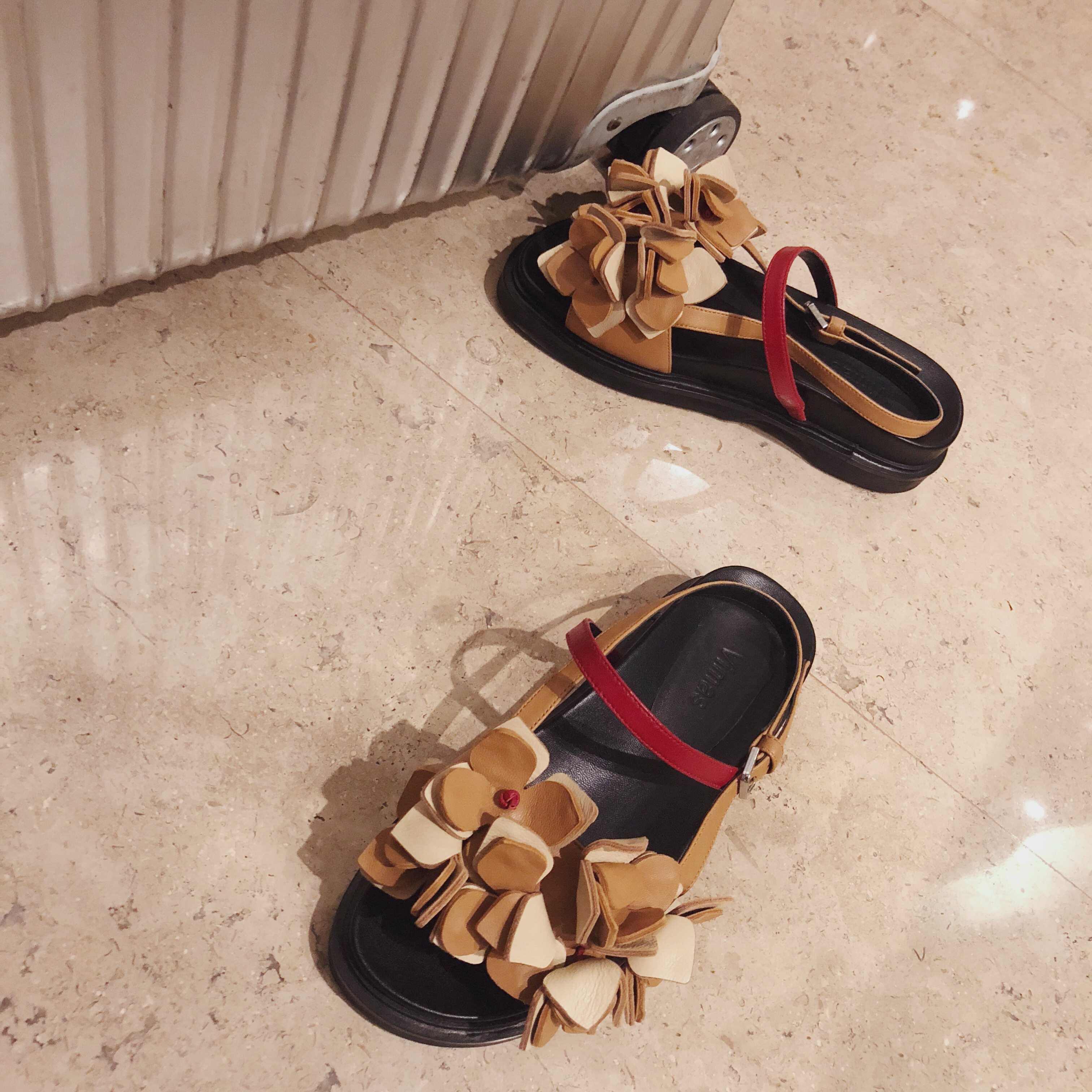 VIMAS STUDIO spot 2019 new women shoes 100 hitch fun flowers sandal lady shoes