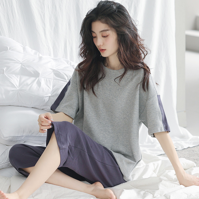 2025 New Women's Pajamas Summer Pure Cotton Short-Sleeve Capri Pants Casual Cool Style Suitable for Wearing Outside Home Clothes Spring and Summer