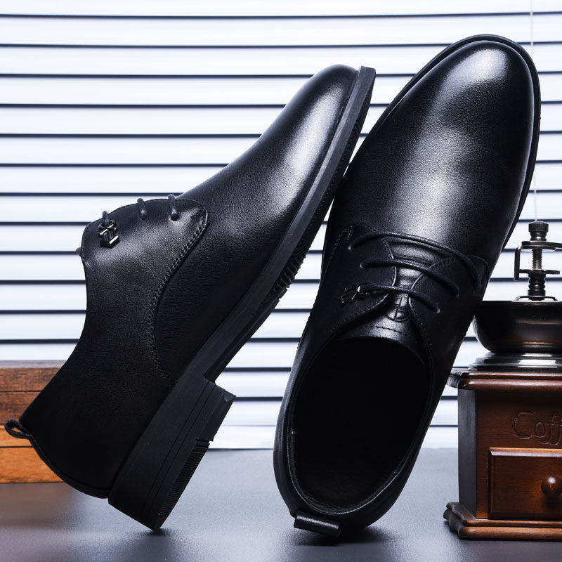 Leather shoes men business dress leather English casual shoes soft soles soft soles breathable black and working shoes male