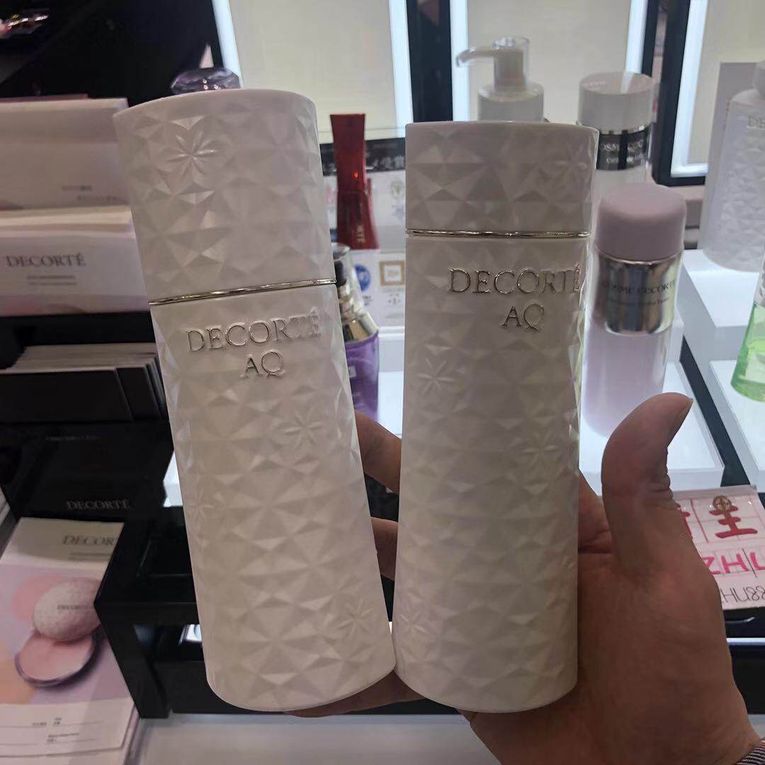 Korean free version Decorte Decorte AQMW Black white Sandalwood upgraded version repair refreshing moisturizing lotion
