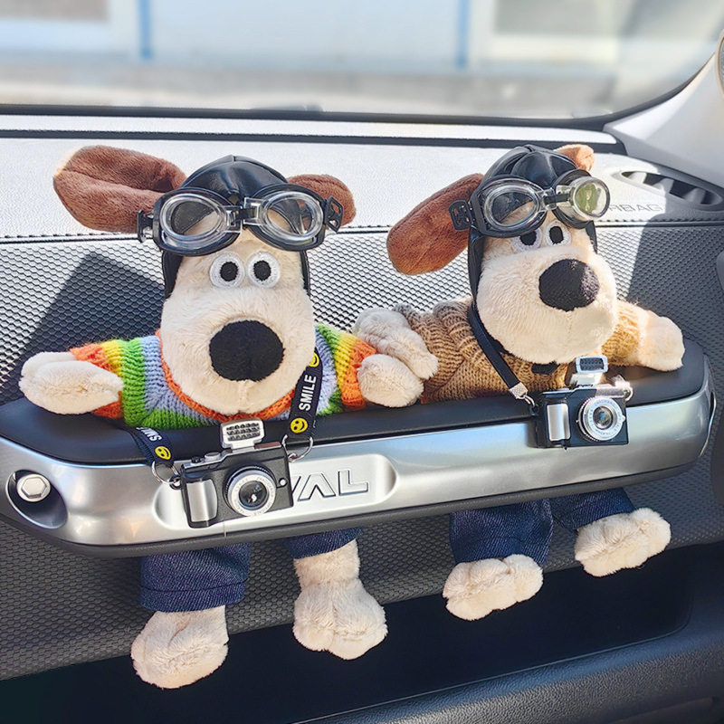 Car Interior Decoration Accessories for Jeep Tank 300 Haval Big Dog Co-Driver Handlebar Doll Toy
