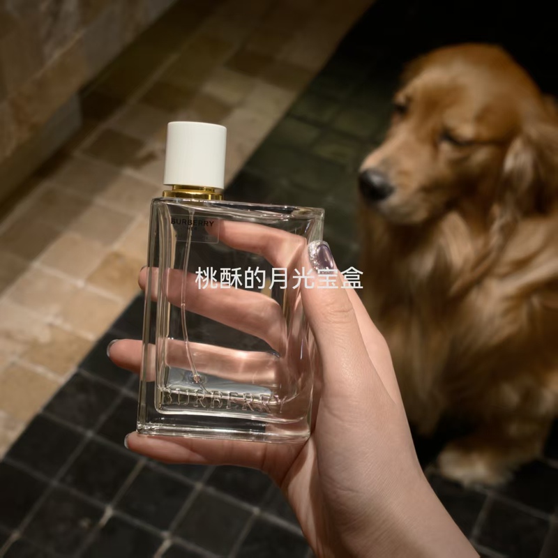 In-Stock Burberry Her Blossom & Her Green Tea Soft Candy Eau De Toilette 100ml Full Size In-Stock Burberry Her Blossom & Her Green Tea Soft Candy Eau De Toilette 100ml Full Size
