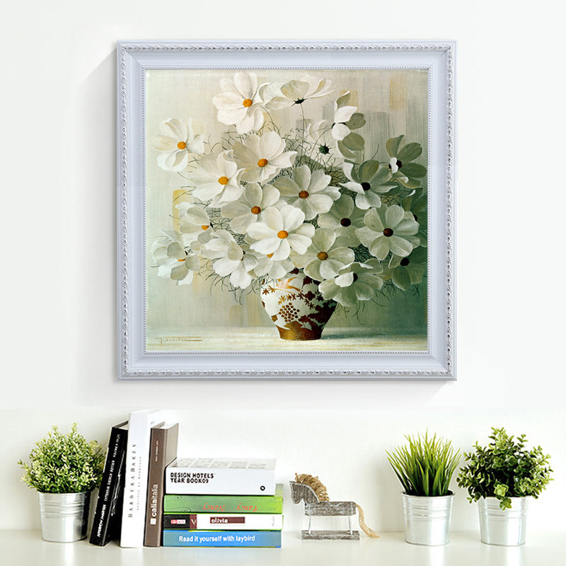 Small fresh daisy Cross embroidered 2021 new embroidered small piece line embroidered plant flower vase Living room Bedroom Dining Room