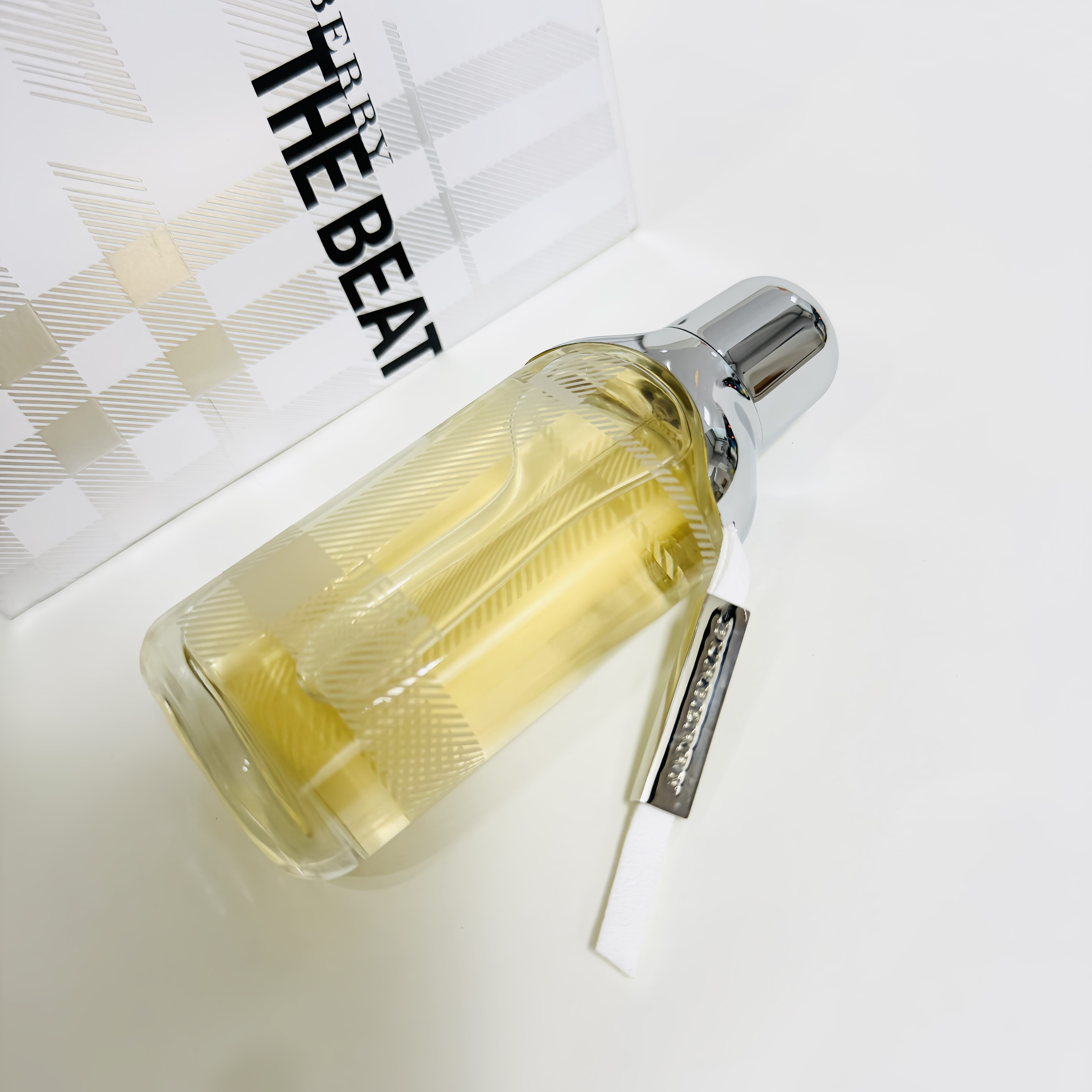 停产Burberry The Beat香水还能买吗？二手避雷&穿搭搭配全攻略！_香水_