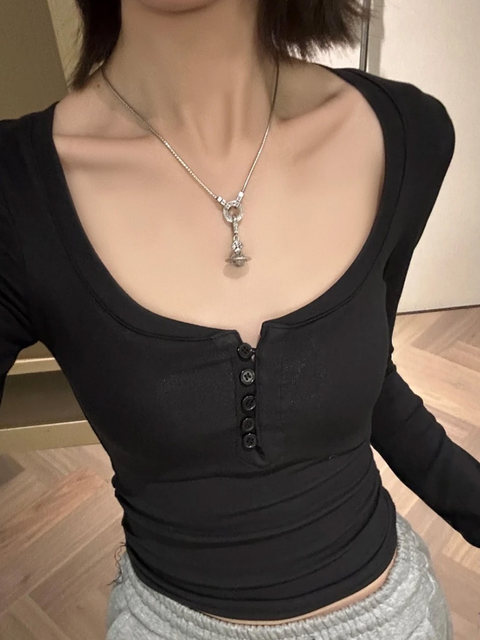 Trendy Tight-Fitting U-Neck Base Layer Top for Women, Autumn and Winter Unique Button Design, Niche Long-Sleeve Slim-Fit T-Shirt Top