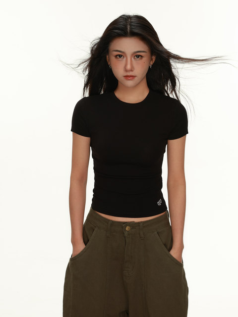 Tight-Fitting Hot Girl Round-Neck Short-Sleeved T-Shirt for Women, New Summer Style, American Sports Style, Pure Desire Style, Slim Fit, Short Top