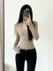This Year's Trendy Hot-Selling Item: a High-End, Super Stylish V-Neck Base Layer Top for Women, Slim Fit, Flattering, with Regular Shoulders, for Autumn and Winter