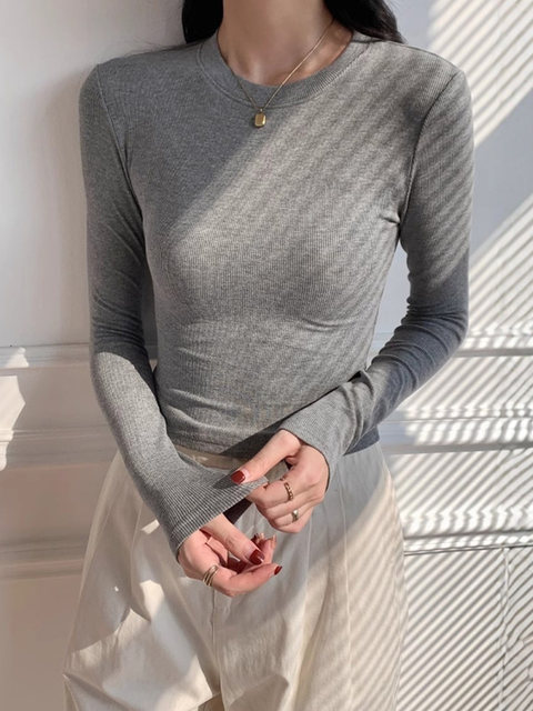 Figure-Flattering Warm Round-Neck Long-Sleeve T-Shirt for Women, Autumn and Winter, Slim-Fit, Suitable for Pairing with Coats, Thin Fleece, Thickened Base Layer