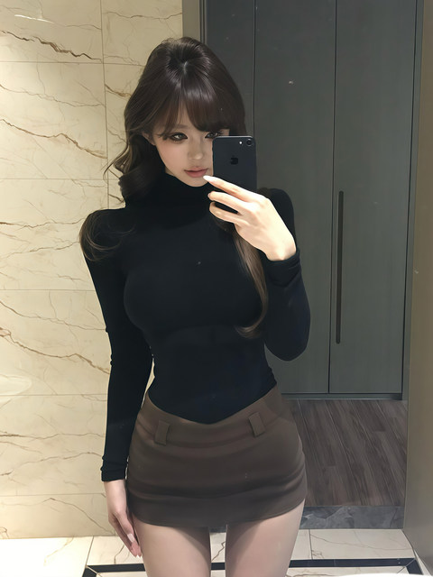 Cool and Spicy Tight-Fitting High-Neck Long-Sleeve Base Shirt for Women, Autumn and Winter 2025, Winter Style for Hot Girls, Figure-Flattering Inner Wear, Slimming Top