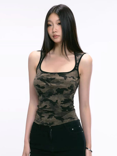 American Retro U-Neck Camouflage Camisole for Women, Summer 2025 New Style, Slimming Hot Girl Sleeveless Short Top