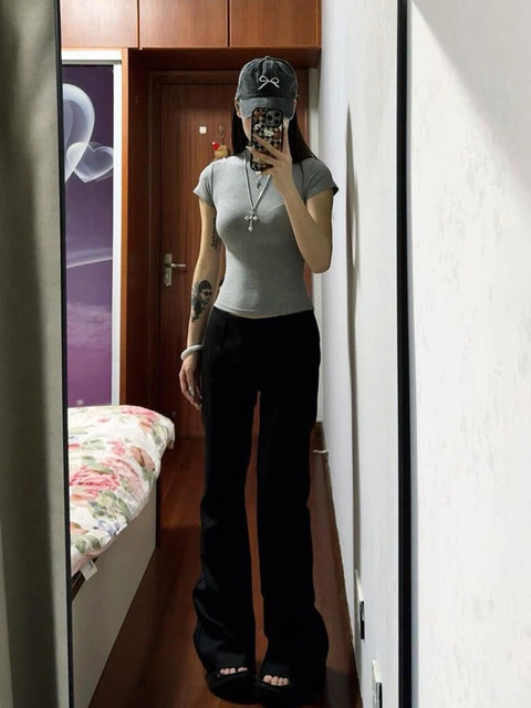 Trendy and Unique Slim-Fit Half-High Collar Short-Sleeve T-Shirt for Women, 2025 New Style, Flattering and Slimming Top