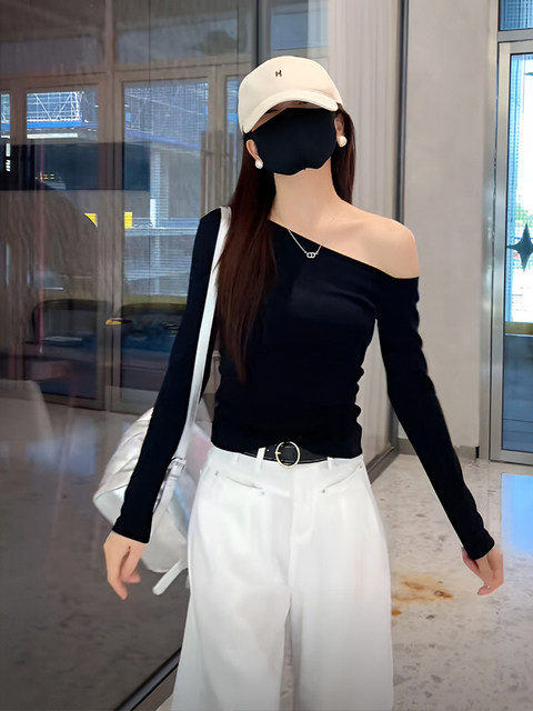 Purely Alluring Spicy Girl Long-Sleeve Asymmetrical Shoulder T-Shirt for Women, Early Autumn High-End Slim-Fit Sexy Off-Shoulder Top