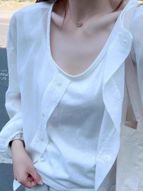 White U-Neck Snowflake Cotton and Linen Camisole for Women, Summer and Autumn, Lazy Style, Loose Casual, Slightly Sheer, Sleeveless Outerwear Top