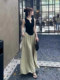 Black Small V-Neck Knitwear Vest for Women Summer 2025 New Design Slim Pleated Chic Sleeveless Top