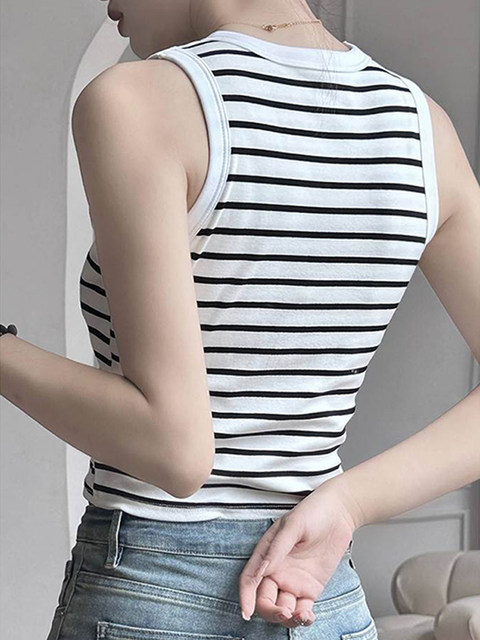 Spring and Summer Camisole Base Shirt for Women 2025 New Style with Stripes ins European and American Style Outerwear with Chest Pads