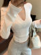 American-Style Spicy Girl V-Neck Tight-Fitting Base Shirt for Women, Autumn and Winter 2025 New Sexy Regular Shoulder Long-Sleeve Slimming Top