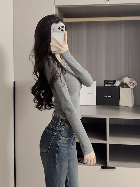 Korean-Style Gray Round-Neck Long-Sleeve Base Shirt T-Shirt for Women, Autumn and Winter Spicy Girl Style, Tight-Fitting, Slimming Base Shirt Top