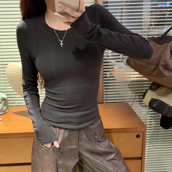 Thickened Shoulder-Padded Inner Wear That Can Be Worn Outside, Slim-Fit Top for Women, Autumn and Winter Design, Niche Style, Slimming, Brushed Fabric Base Layer