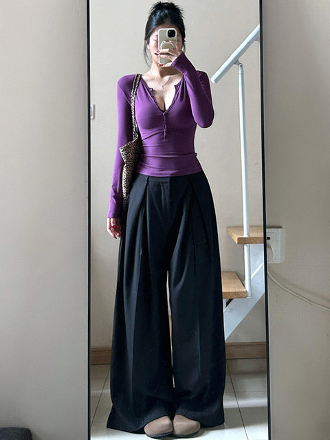 Purely Alluring Purple Half-Open Collar Long-Sleeve T-Shirt for Women, Autumn and Winter, High-End, Tight-Fitting, Sexy V-Neck Inner Layer Top