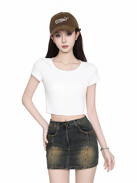 Trendy Short Round-Neck Short-Sleeve T-Shirt for Women, 2025 Summer Korean Style, Versatile Top for Petite Figures