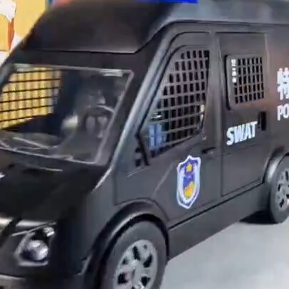 Children's Police Car, Police Vehicle for Ages 0-3, Extra-Large Swat Car Set, Tiger-Style Armored Off-Road Vehicle, Detachable Toy