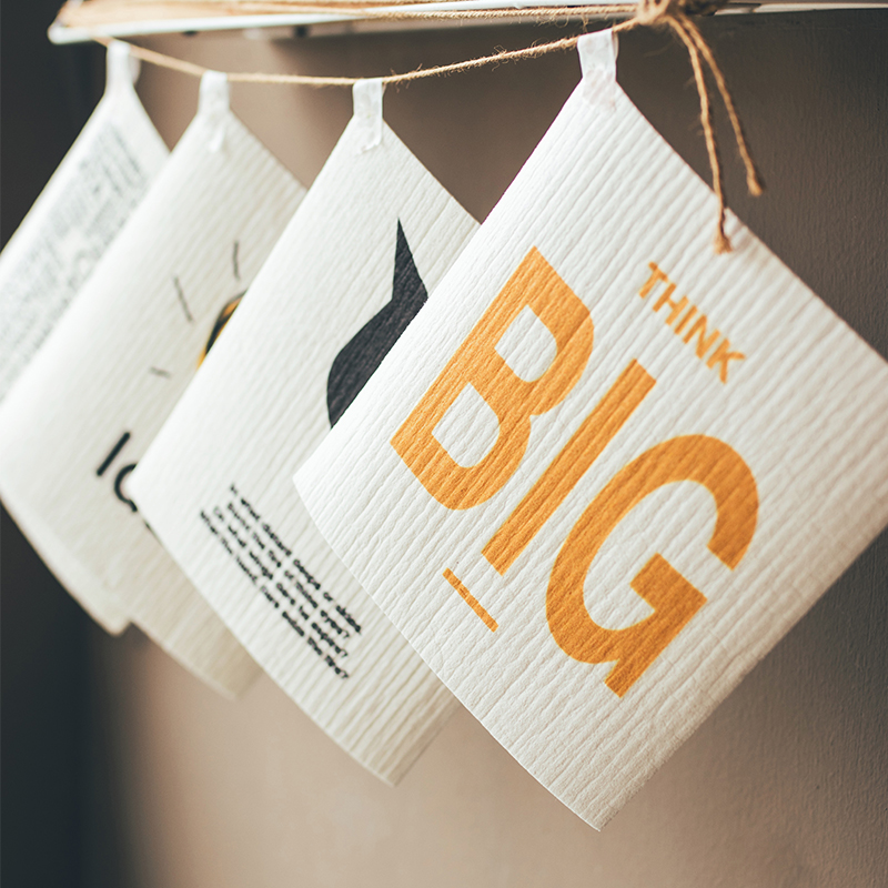 Environmental protection rag glass cleaning cloth Baise cleaning cloth kitchen thickened wood pulp cotton water absorbent to oil stain bamboo fiber dishcloth