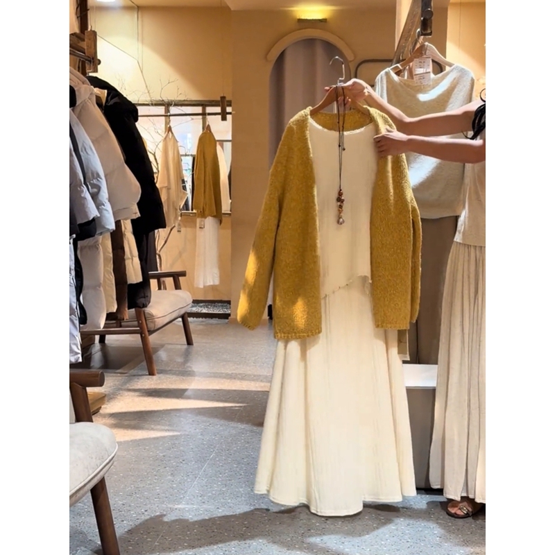 Korean Style Complete Outfit Set for Commuting and Casual Wear, Yellow Knit Top and Skirt Autumn Set for Women, 2026 New Model
