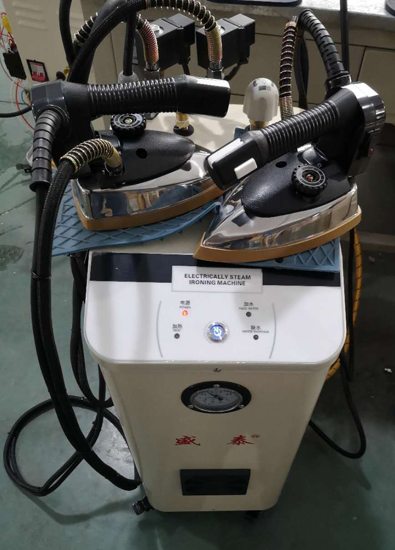 máy ủi d31 Bàn là điện có nồi hơi tự động tưới nước gia dụng điện công nghiệp Bàn ủi hơi nước áp suất nhỏ 	bàn ủi fujiyama fsi-107a (hơi nước)