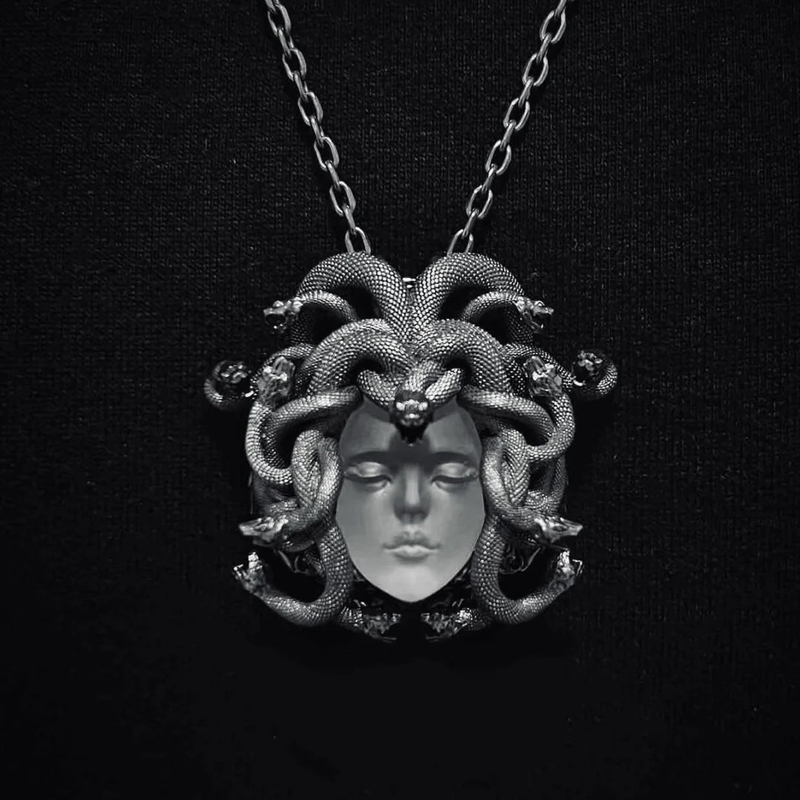 Original Design Medusa Pendant, Beautiful Snake-Haired Female Demon Necklace, 925 Sterling Silver, Amethyst, for Men and Women Couples