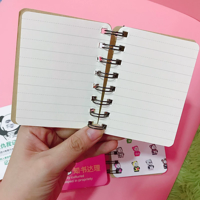 MUMU sản phẩm tốt gói biểu hiện nhân vật phong cách Nhật Bản cuộn cuộn notepad mini cầm tay này anime ngoại vi - Carton / Hoạt hình liên quan