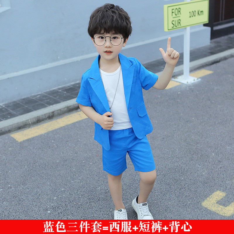 trẻ em đẹp trai ngắn tay chàng trai phù hợp với phù hợp với ba mảnh trẻ em cậu bé phù hợp với mùa hè sinh nhật váy đang mặc mỏng.