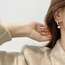 Design sense ear studs niche micro-diamond pearl earrings simple temperament Net Red personality versatile cold wind earrings female