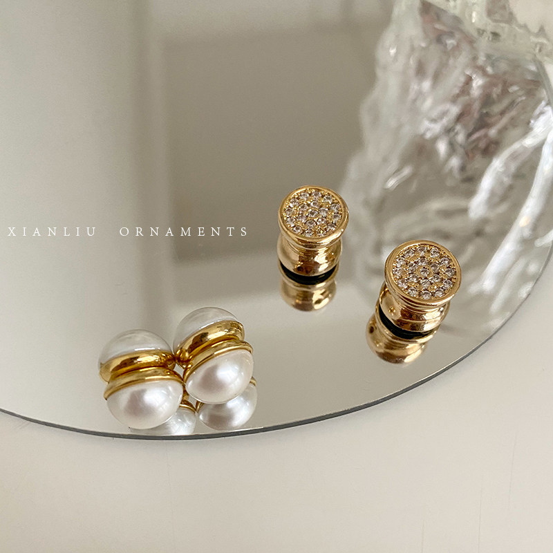 Small crowddesign Sensation Superior Pearl Magnetic earrings 2022 New wave No earbuds Ears Cochlear cochlear Ear Accessories
