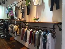 Clothing store display rack Wall combination shelf Floor-to-ceiling vintage hanger Side hanging childrens clothing rack Solid wood women