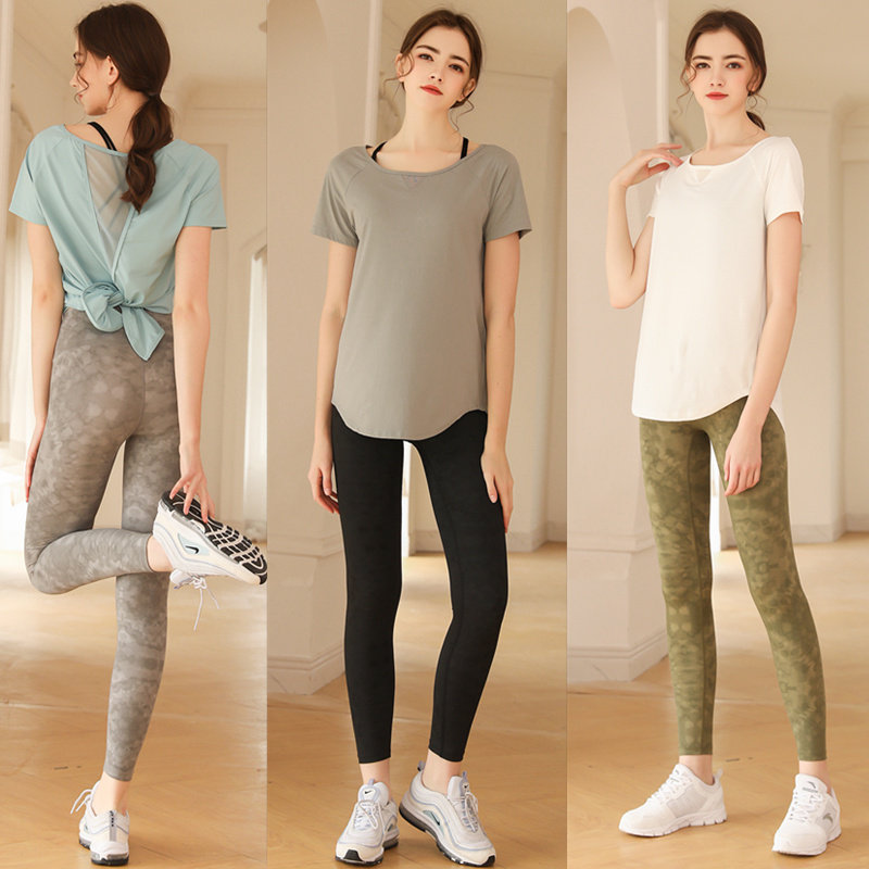 Light luxury high-end summer yoga clothes suit professional fashion sports quick-drying large size fitness clothes blouse loose thin section