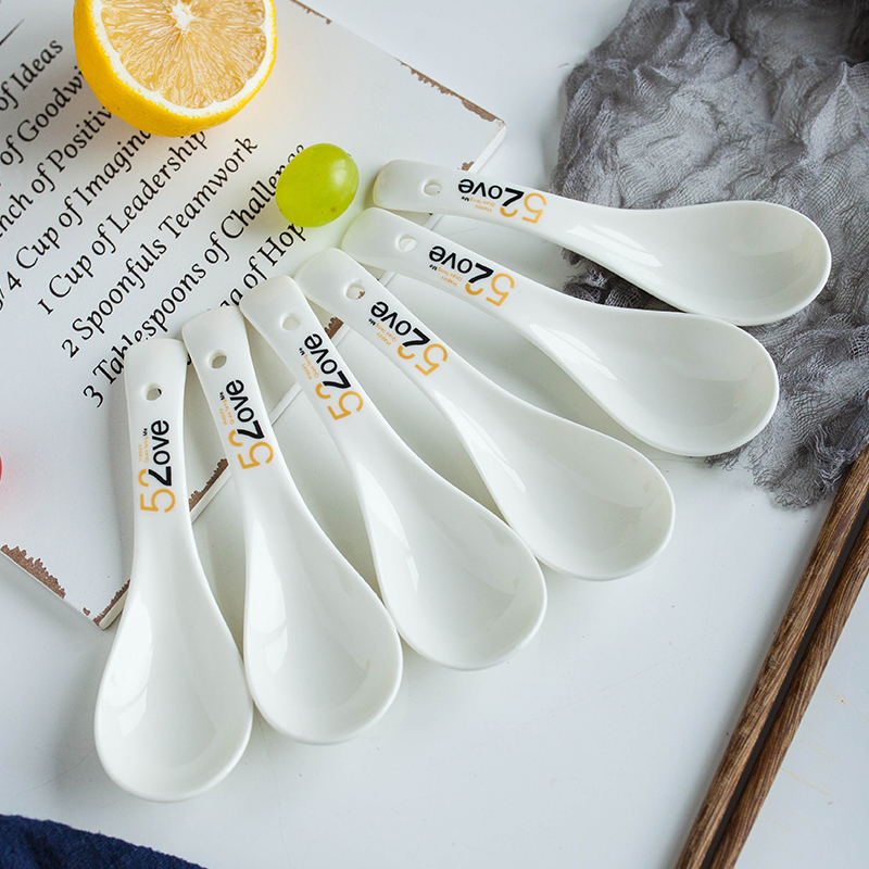 Ceramic spoon household creative small spoon European-style small spoon big spoon eating spoon small spoon big spoon can be microwaved