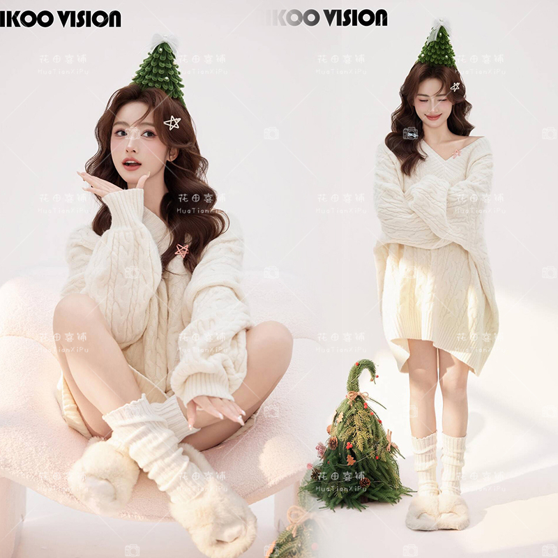 2026 New Style Studio Autumn and Winter Atmosphere Christmas White Sweater Personal Lazy Style Photo Art Photography Clothing