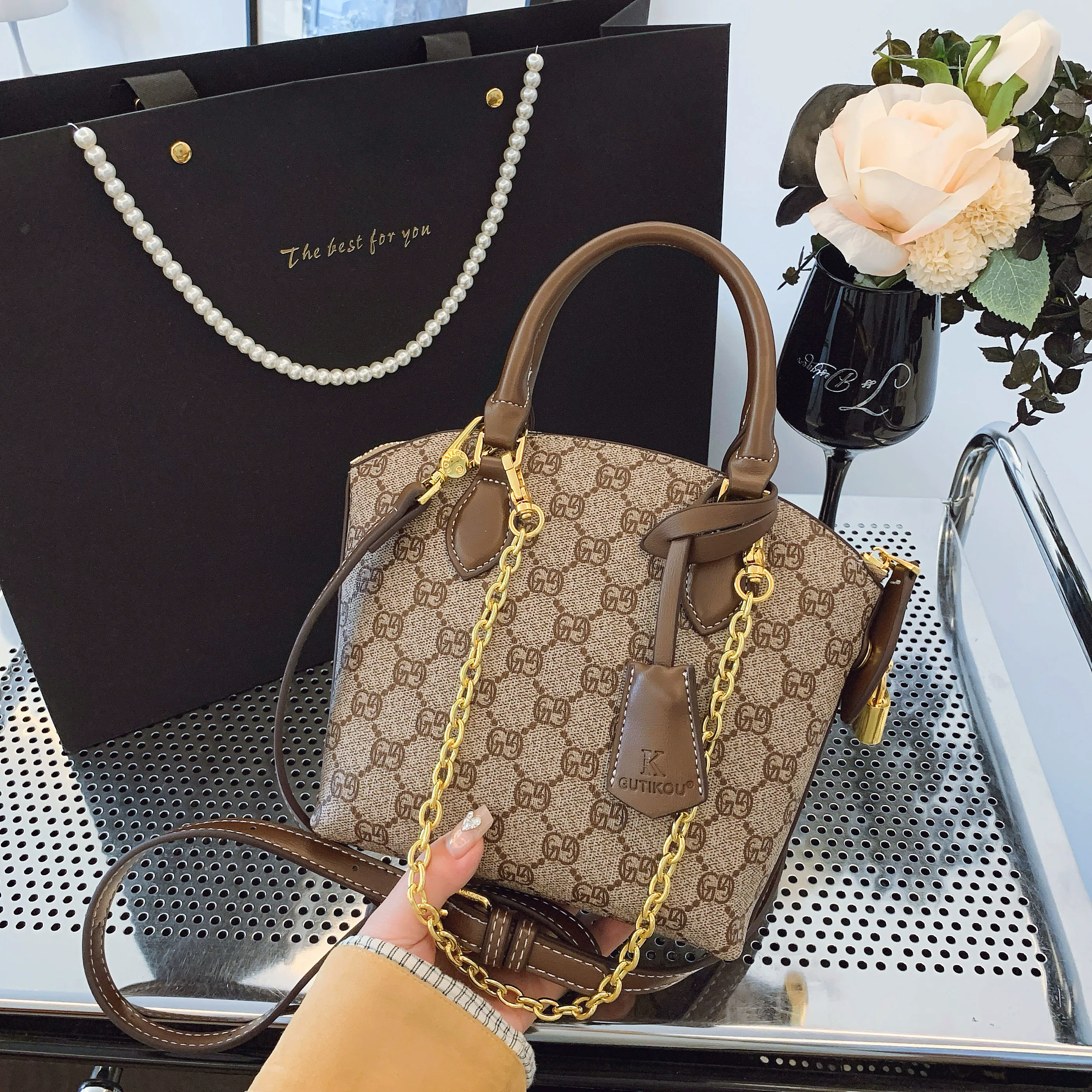 Basket, universal shoulder bag, chain bag