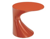 Creative fashion C-type coffee table Personality side table Telephone bedside low coffee table Paint cafe corner