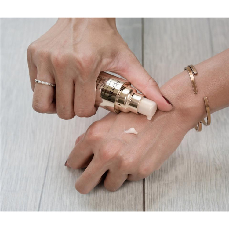 zoetw counter value 580 control glass cream Sheng Yuewei intelligence and radiant eye cream 15ml