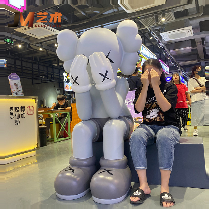Kaws Sculpture Figurine Violent Bear Large Figurine Cartoon Living Room Trendy Store Trendy Mall Floor-Standing Figurine
