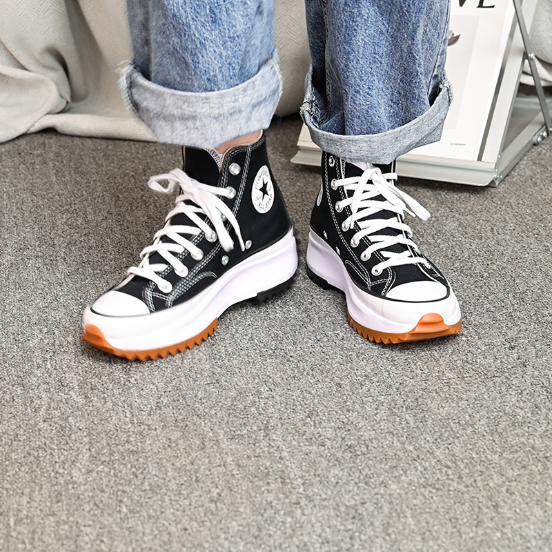 Converse Run Star Hike High-Top Thick-Soled Black and White Casual Shoes for Men and Women 166800C